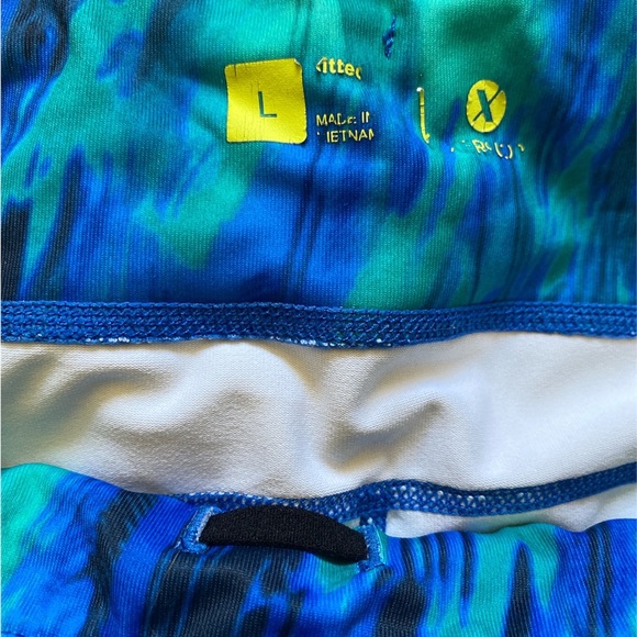 BUNDLE of (3) Womens Leggings - Picture 10 of 14